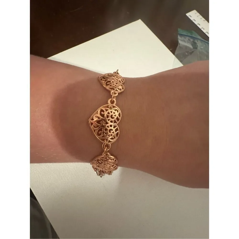 Women's Gold Tone Heart Shaped Charm Adjustable Chain Bracelet Dainty Feminine